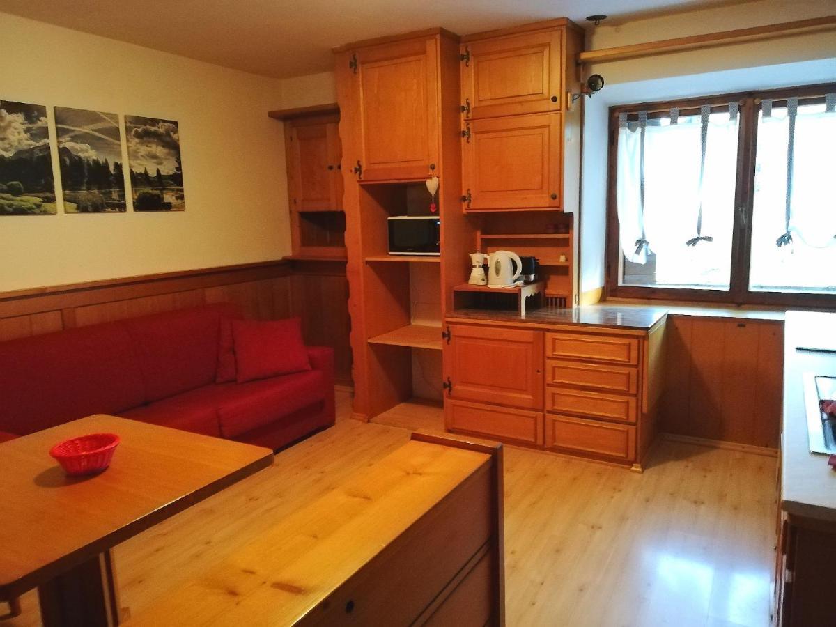 Casa Vacanze Miramonti - Appartamento Con Balcone Con Vista Sulle Dolomiti Borca di Cadore Exteriör bild